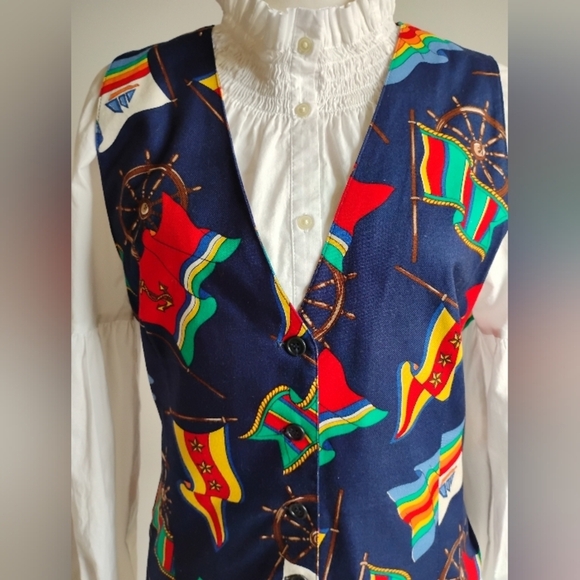 Talbots Vintage Nautical Sailboat Burgee Flag Vest Colorful Blue Red Boating M/L - Picture 4 of 12